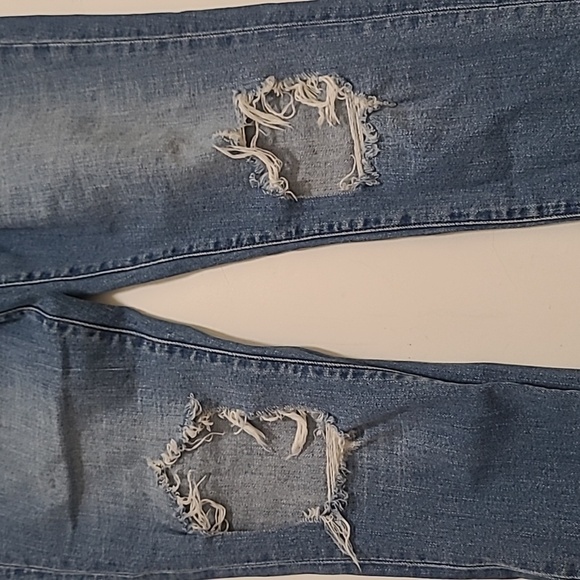 Levi's 721 High Rise Skinny medium wash distressed knees jeans 31 - Picture 4 of 8